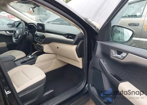 2020 Ford Escape Se z USA, uszkodzony, nr VIN 1FMCU0G60LUB62361